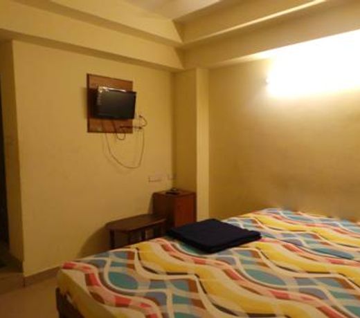 Crown Boarding & Lodging