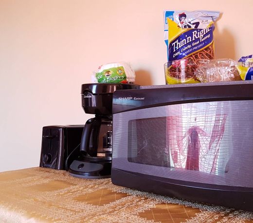 Cozy suite 5 min walk to train/15 min JFK+parking