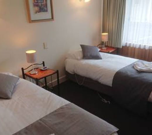 Mt Lyell Motor Inn