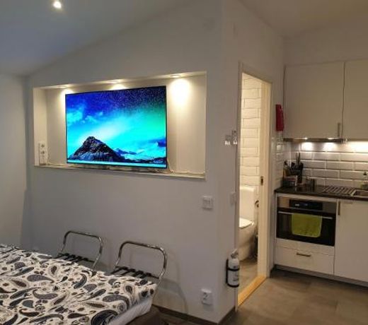 PAX Apartments