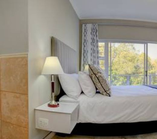 Infinity Blue Luxury Accommodation