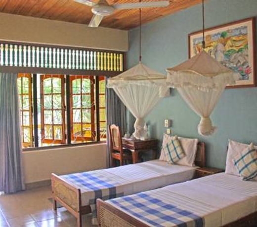 Muthumuni Ayurveda River Resort
