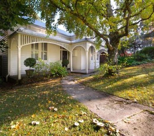 Beecroft House