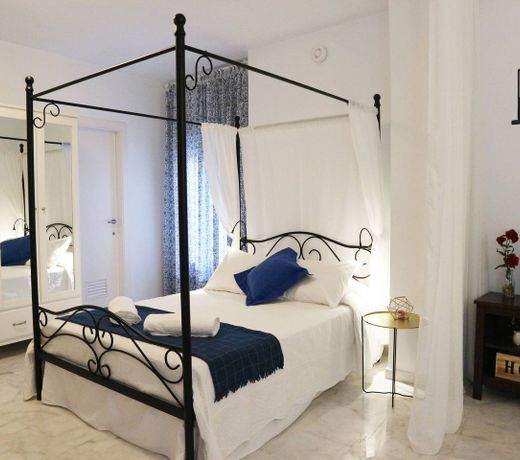 LOFT in Laurel street