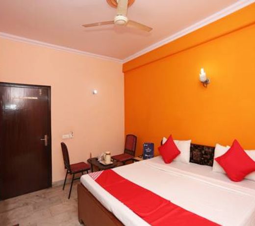 OYO 15398 HOTEL THE NEW AVENUe