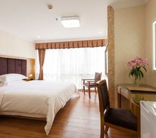 Guangzhou Compass Hotel