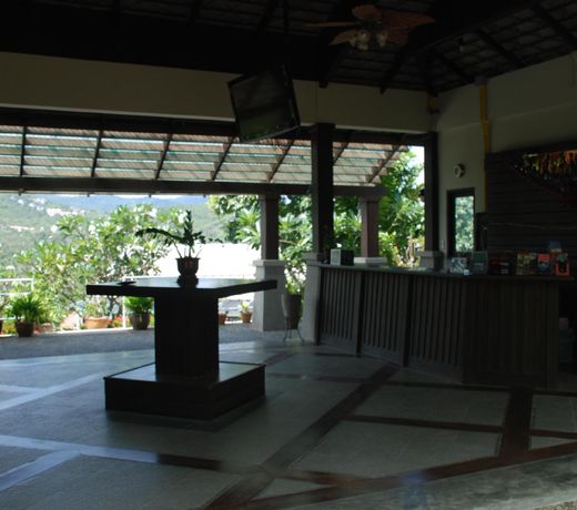 Hillside Village  Resort