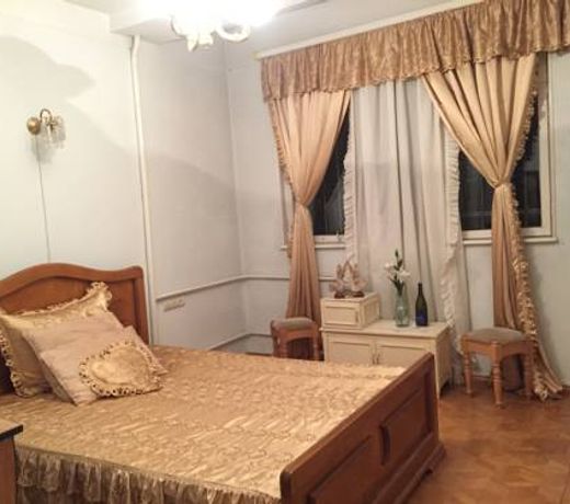 The Place by J ( City Hostel and Tours)