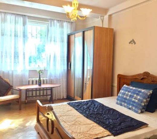 The Place by J ( City Hostel and Tours)