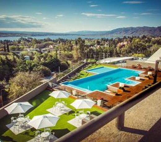 Eleton Resort & Spa