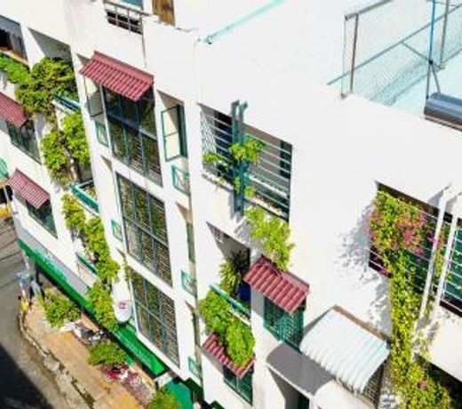 Winter Spring Homestay