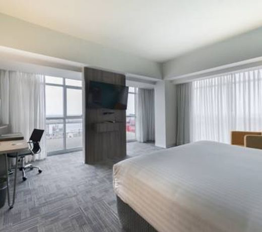 Holiday Inn - Lima Airport, an IHG Hotel