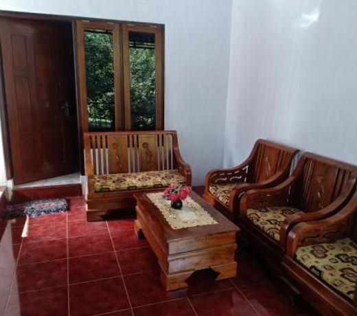 Sritanjung Homestay