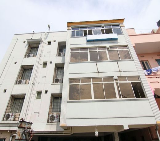 OYO 9207 Chakri Guest House