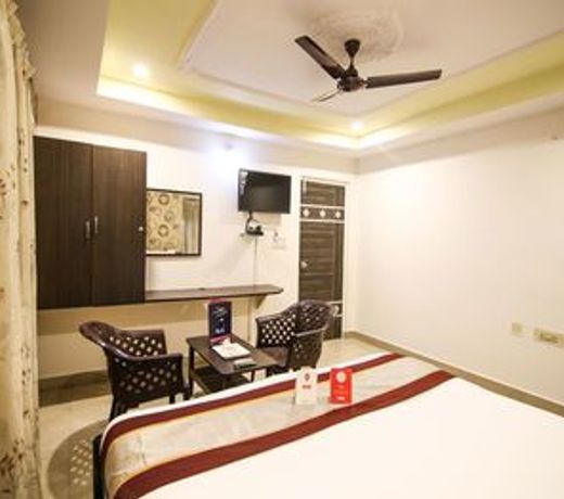 OYO 9207 Chakri Guest House