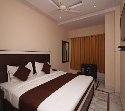 OYO 6545 Hotel Kanhiya