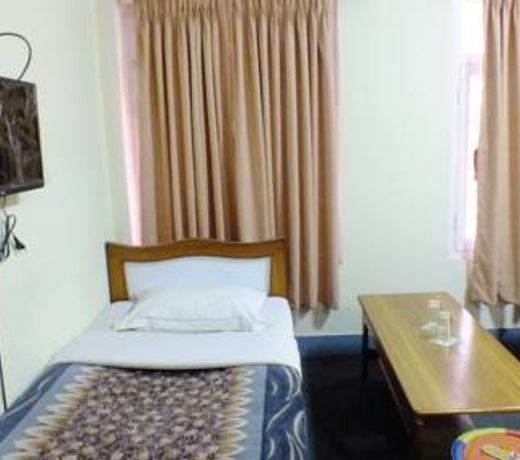 Hotel Dolphin