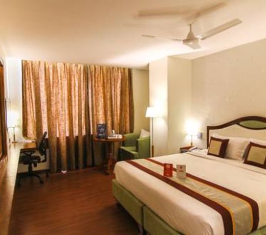 OYO 9210 Hotel Blak & Wite