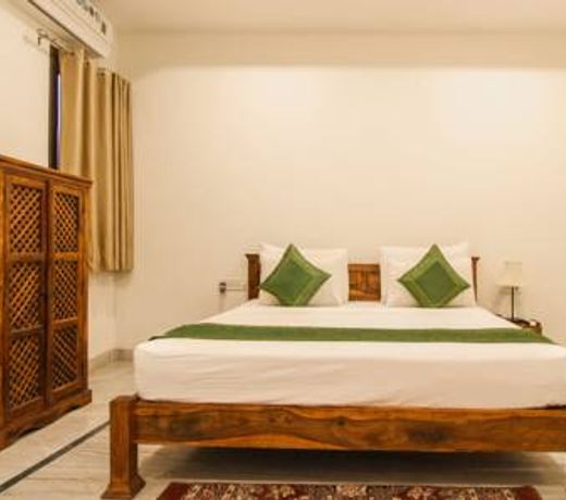 OYO 27759 Hotel Rajputana