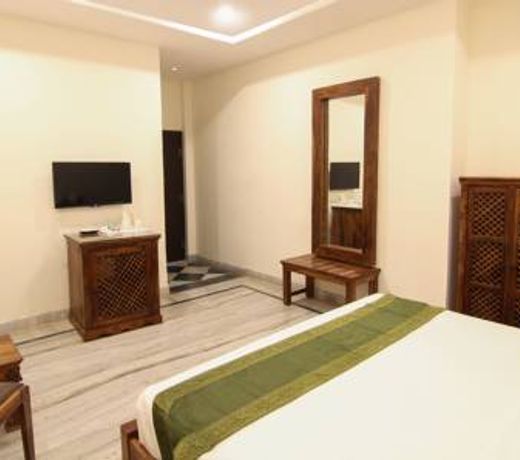 OYO 27759 Hotel Rajputana