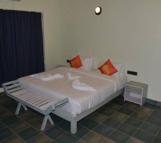 TheThash Resort