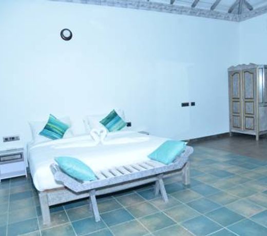 TheThash Resort