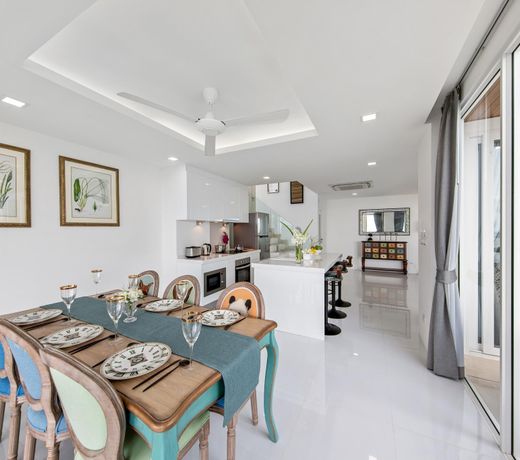 Villa Lily B6