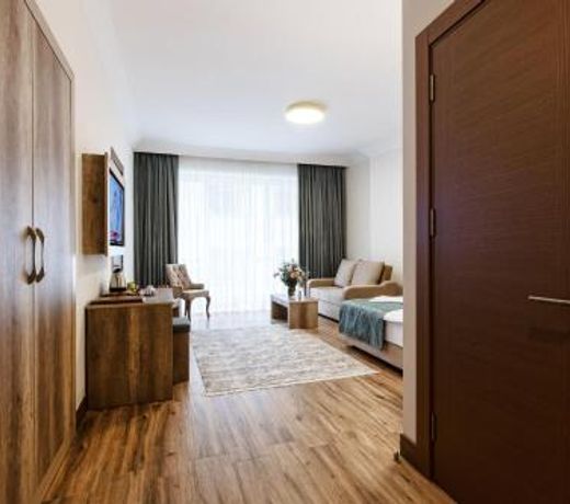 Mari Suites Hotel