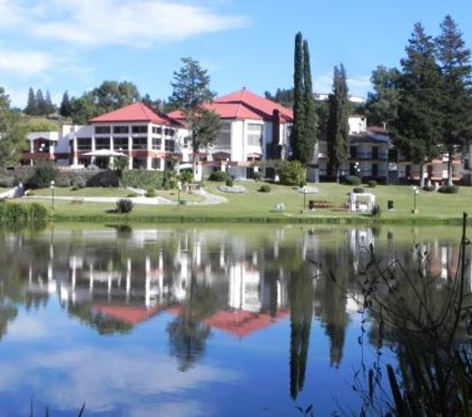 NearBy Hotel