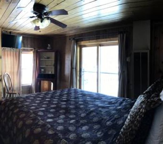 The Lodge at Red River