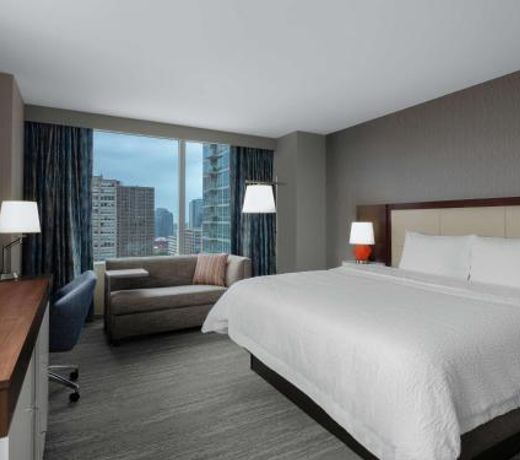 Hampton Inn Chicago McCormick Place