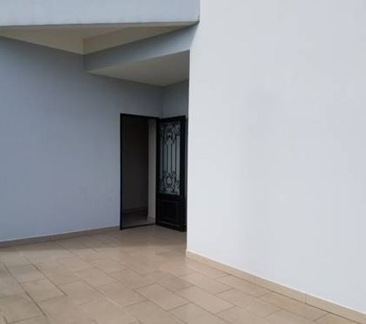 Lee Hotel
