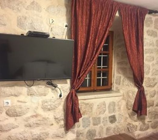 Villa Mariner
