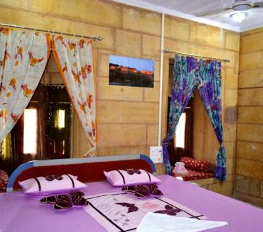 Hotel Sallu Safari