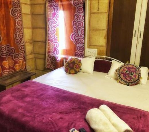 Hotel Sallu Safari