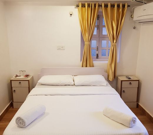 Marquito's Guest House