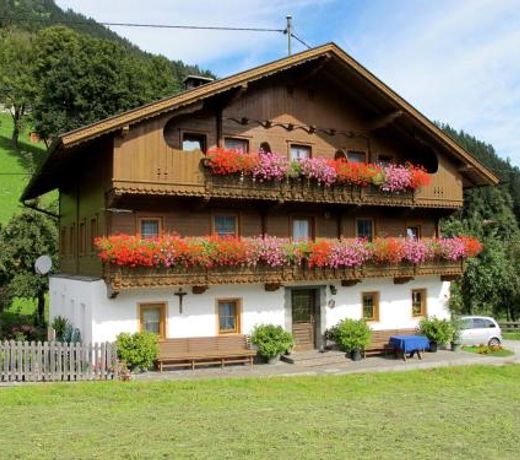 Apartment SchusterhÃ¤usl - MHO755 by Interhome