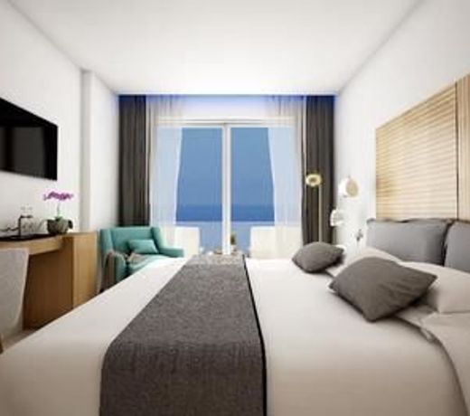 The Blue Ivy Hotel & Suites