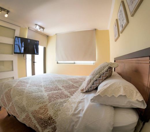 Full Suites Costanera Providencia