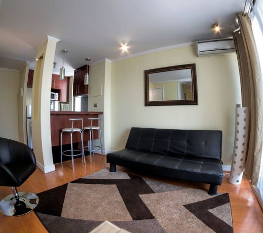 Full Suites Costanera Providencia
