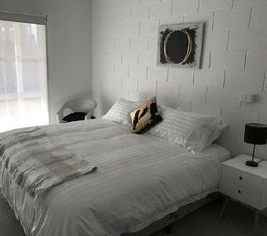 Geelong CBD Accommodation