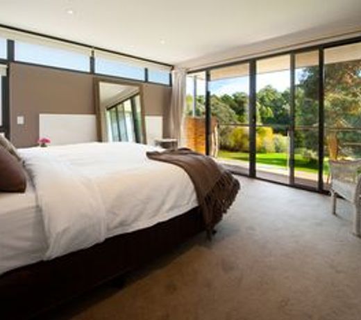 Lake Daylesford Lodge 6