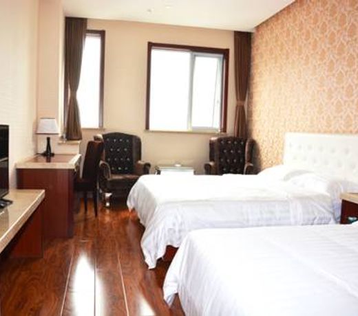 Qingdao Hua Qi Kaiserdom Hotel
