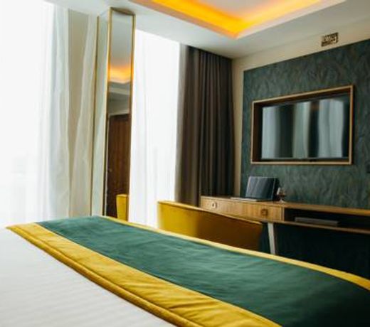 Iveagh Garden Hotel
