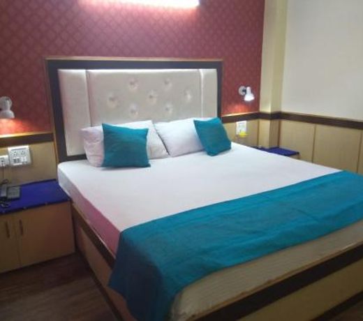 Gun Gun Palace Homestay