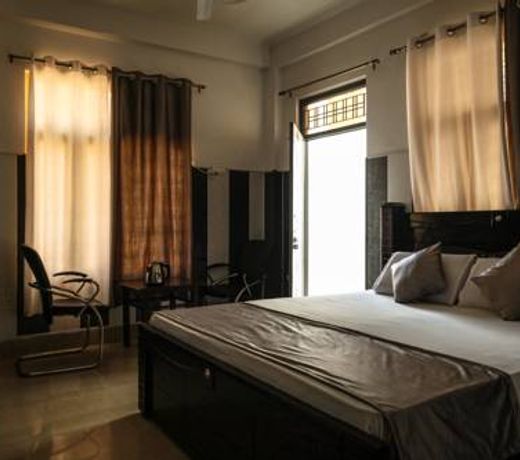 Nammastay Traveller's Hub