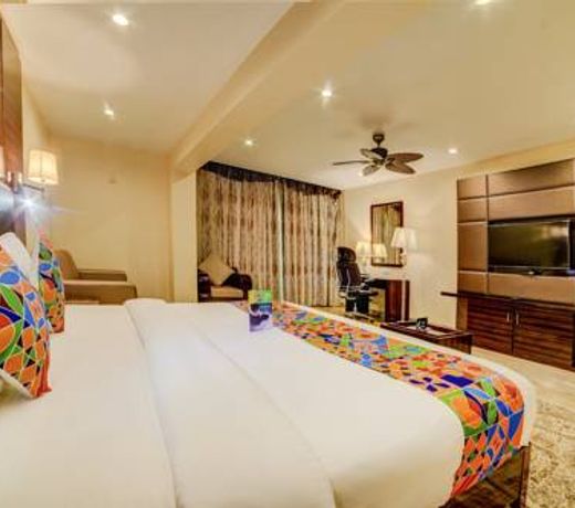 FabHotel Prime Sarala Crown Calangute Beach - Fully Vaccinated Staff