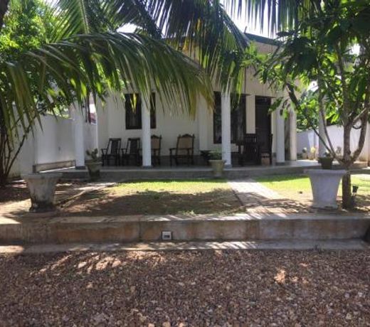 Avendra Holiday Inn Weligama