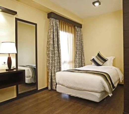 United Business Hotel