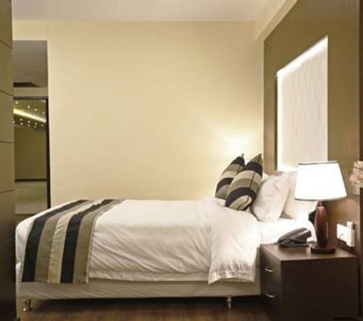 United Business Hotel